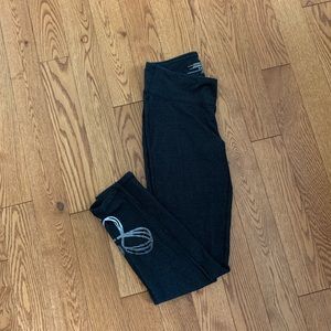 2 leggings for 30!!!TNA leggings